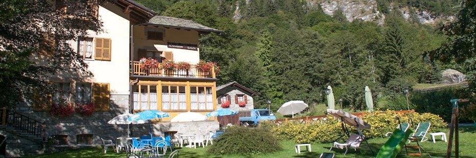 Hotel Villa Tedaldi グレッソネイ・サイント・ジェアン エクステリア 写真