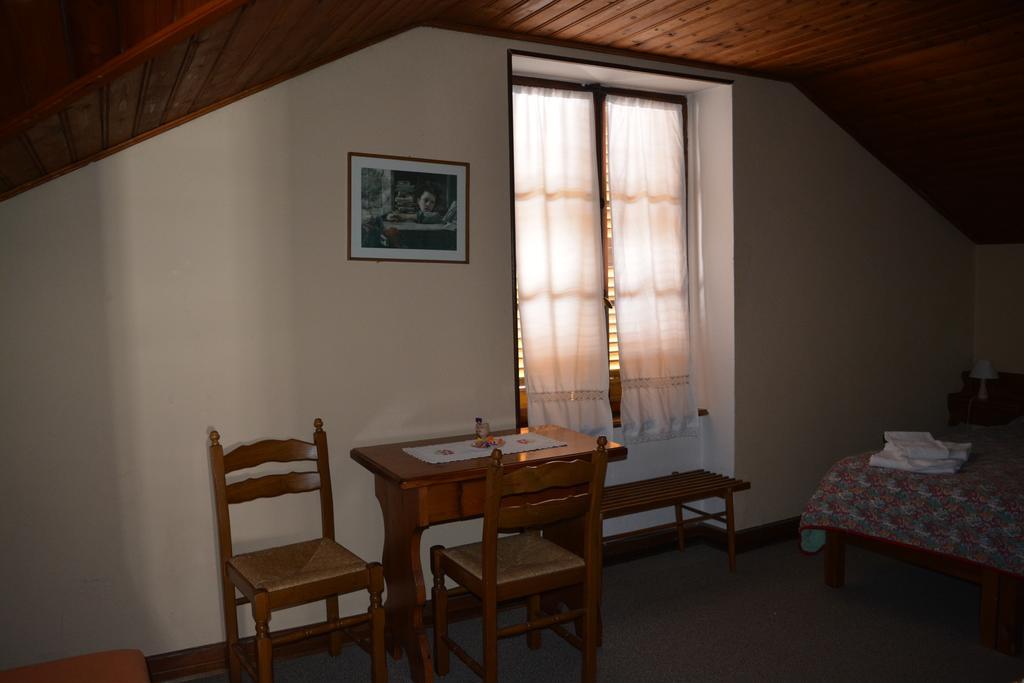 Hotel Villa Tedaldi グレッソネイ・サイント・ジェアン エクステリア 写真